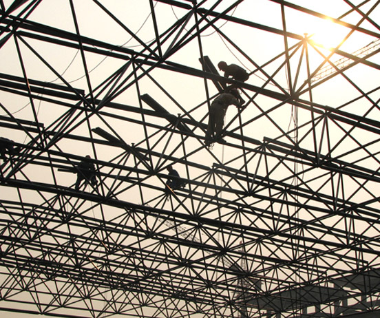 克拉玛依厂房网架安装